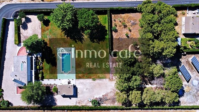 5 bedroom Villa for sale in Villena with pool garage - € 549,000 (Ref: 9650574)