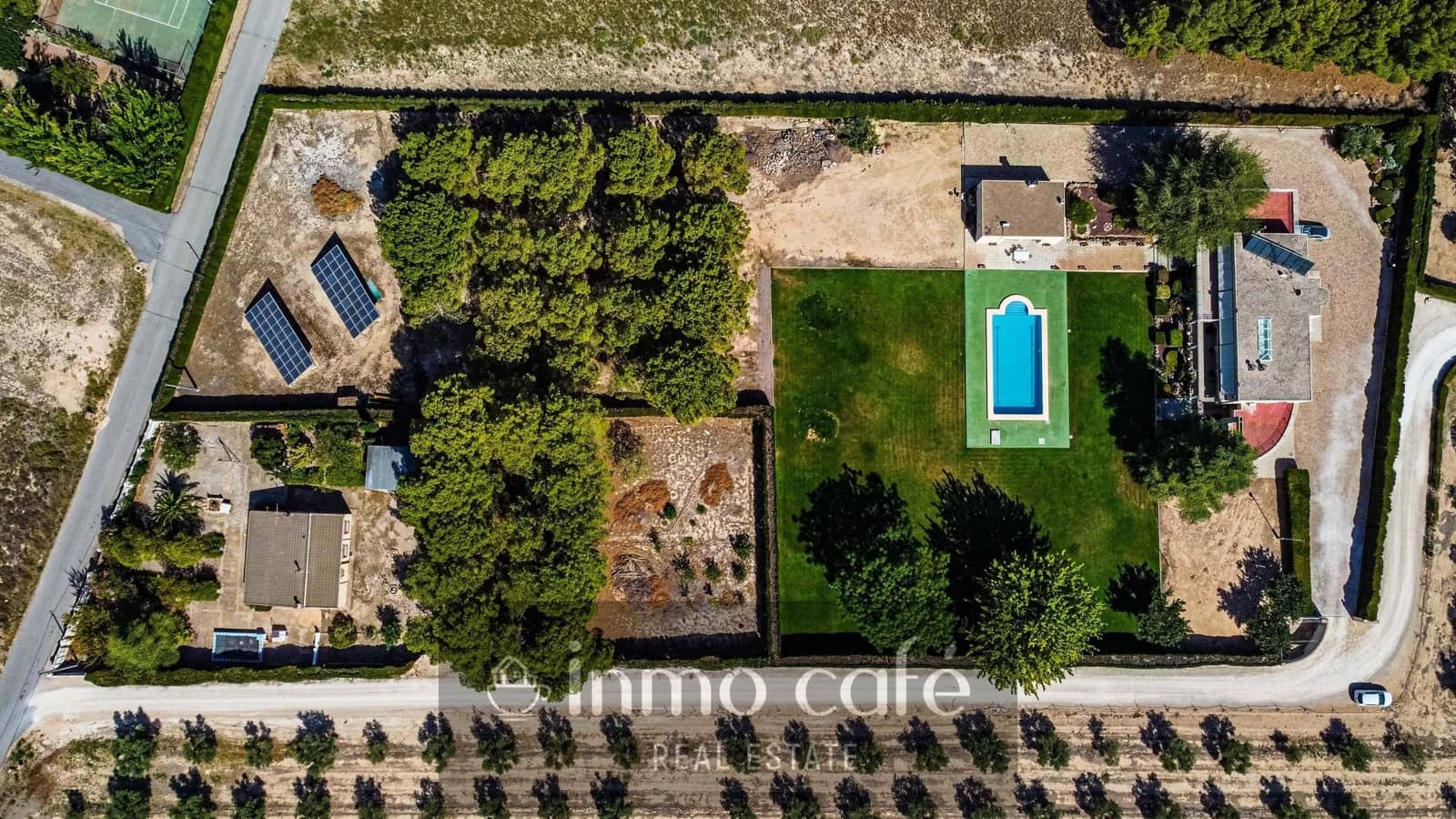5 bedroom Villa for sale in Villena with pool garage - € 549,000 (Ref: 9650574)