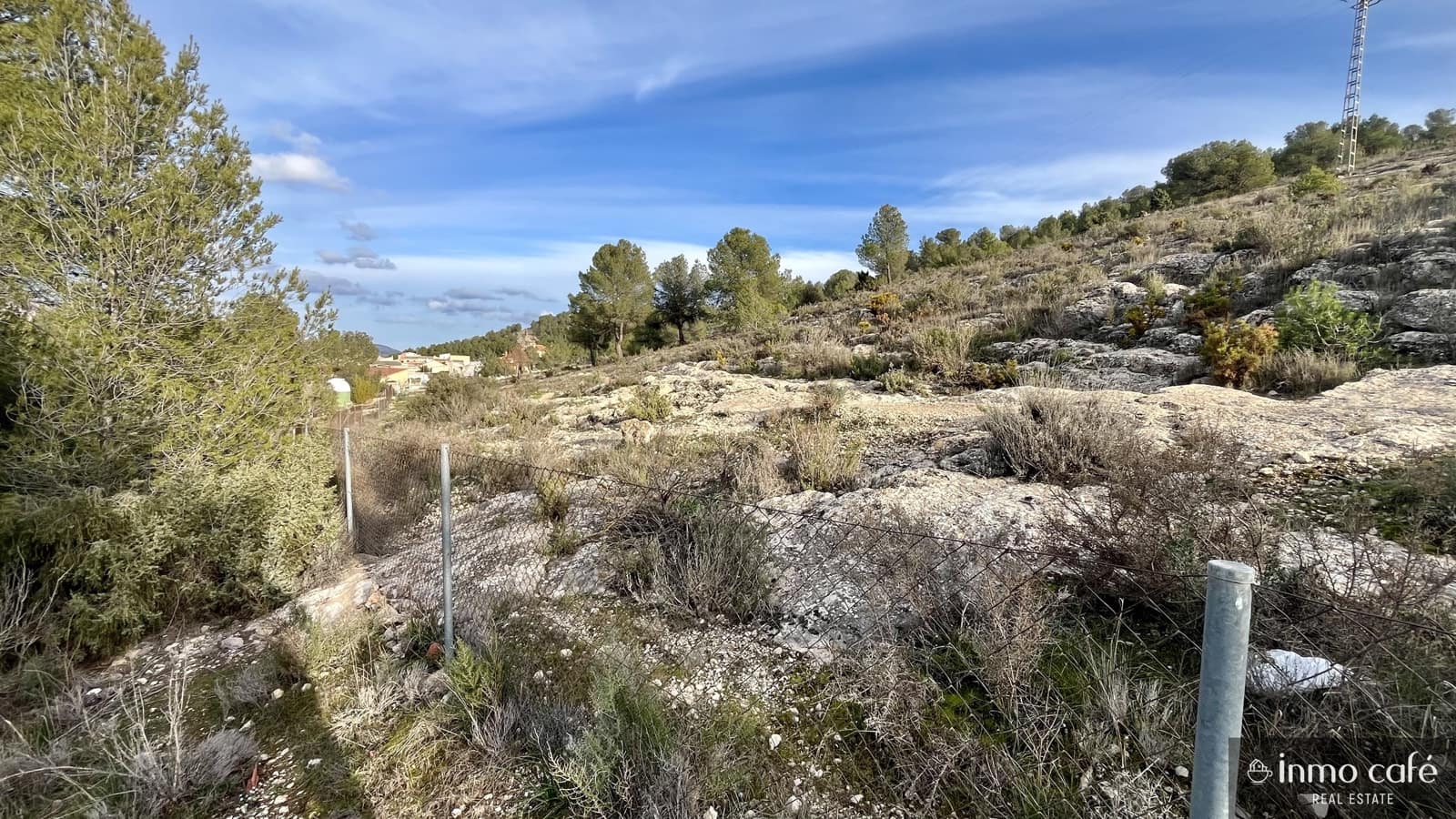 Działka budowlana na sprzedaż w Canada - 79 700 € (Ref: 9786949)