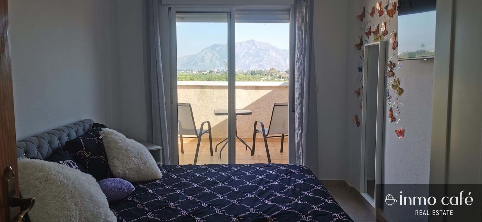 3 slaapkamer Halfvrijstaande villa te huur in Bigastro met garage - € 900 (Ref: 9786953)