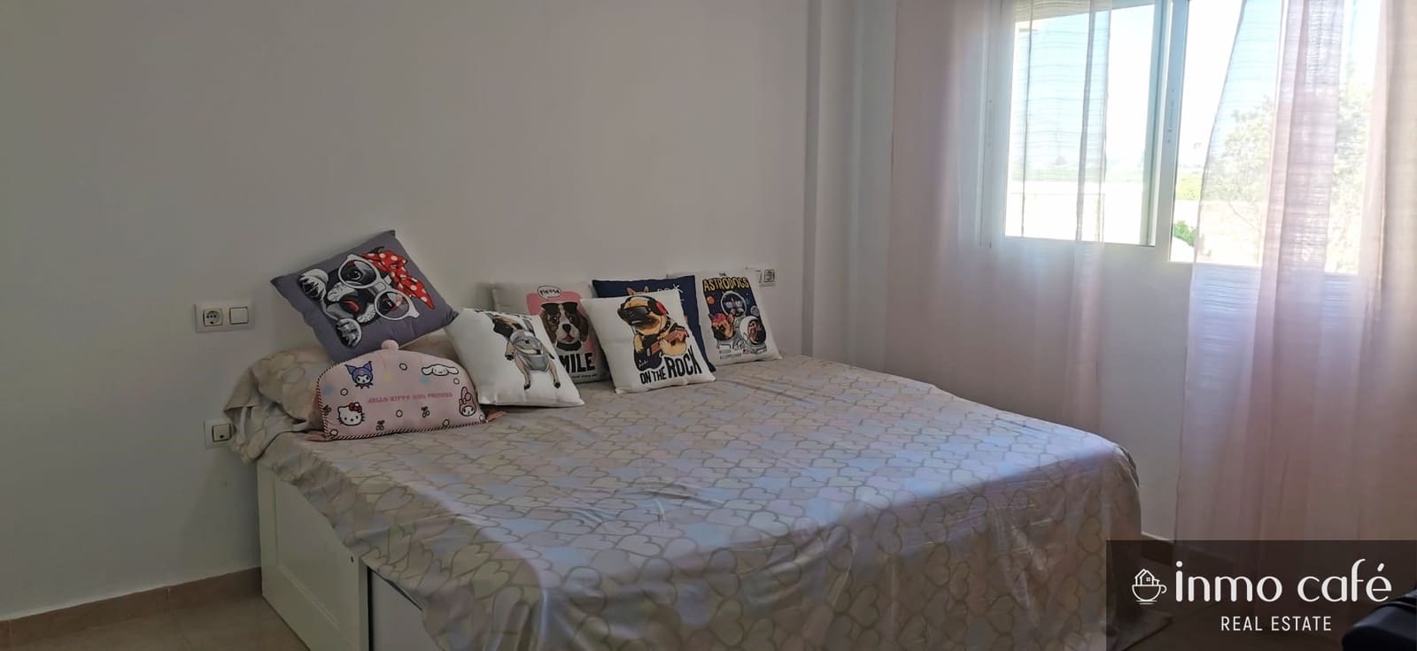 3 slaapkamer Halfvrijstaande villa te huur in Bigastro met garage - € 900 (Ref: 9786953)