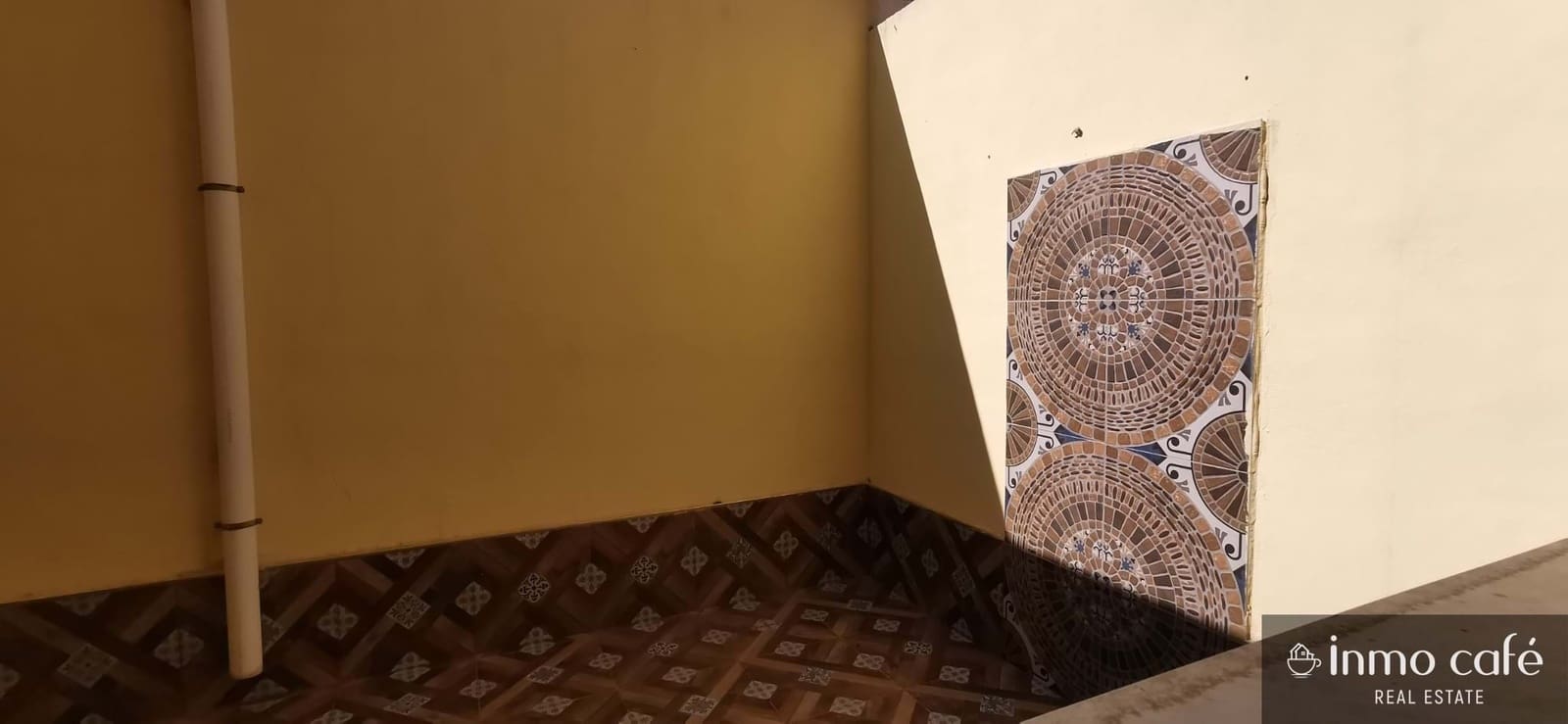 3 slaapkamer Halfvrijstaande villa te huur in Bigastro met garage - € 900 (Ref: 9786953)