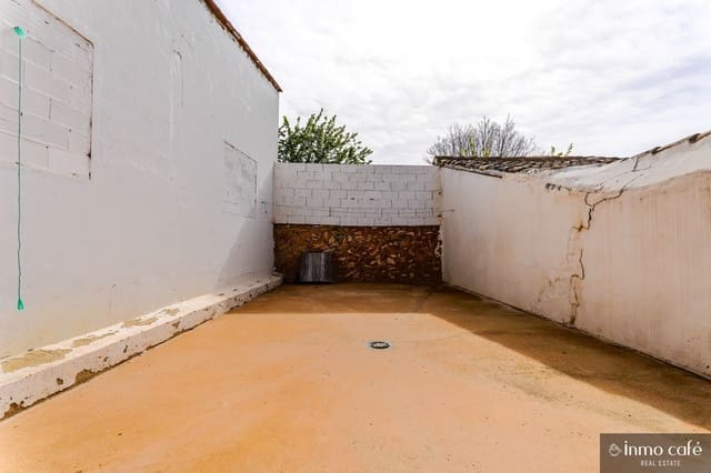 2 makuuhuone Omakotitalo myytävänä paikassa Montesa - 84 000 € (Ref: 9795759)