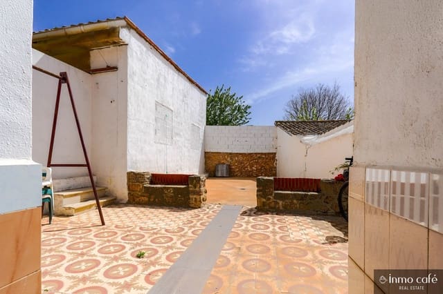 2 makuuhuone Omakotitalo myytävänä paikassa Montesa - 84 000 € (Ref: 9795759)