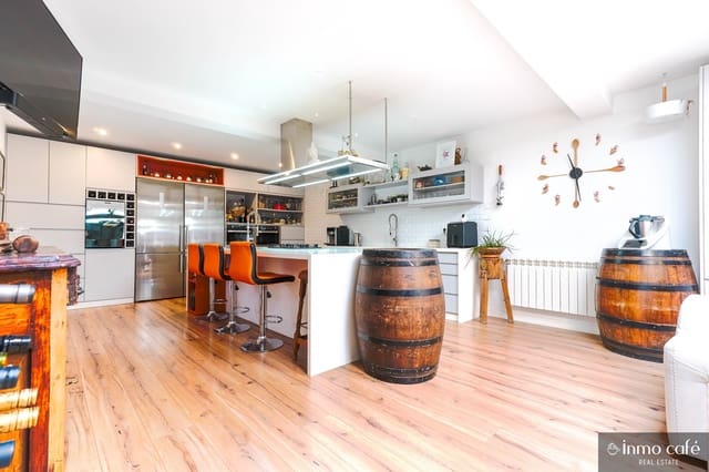 4 quarto Moradia para venda em Torre de la Horadada, Pilar de la Horadada com piscina garagem - 895 000 € (Ref: 9825623)