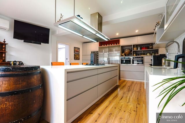 4 quarto Moradia para venda em Torre de la Horadada, Pilar de la Horadada com piscina garagem - 895 000 € (Ref: 9825623)