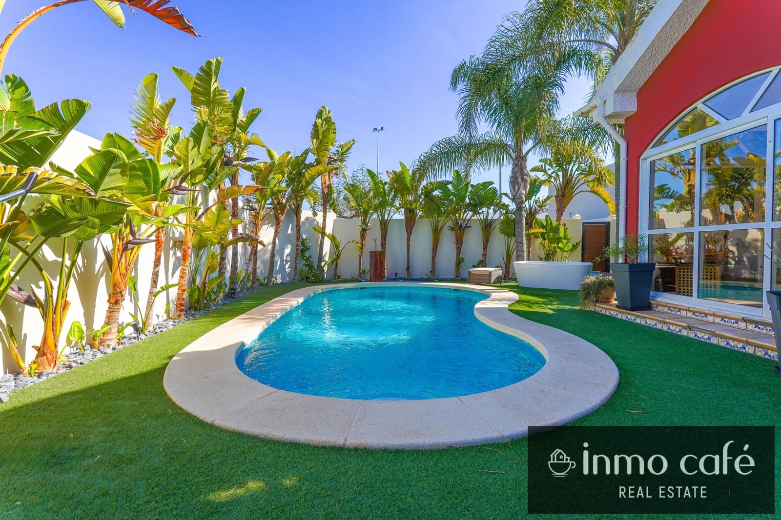 4 chambre Villa/Maison à vendre à Torre de la Horadada avec piscine garage - 895 000 € (Ref: 9825623)