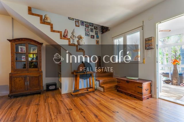 4 slaapkamer Villa te koop in Torre de la Horadada, Pilar de la Horadada met zwembad garage - € 895.000 (Ref: 9825623)