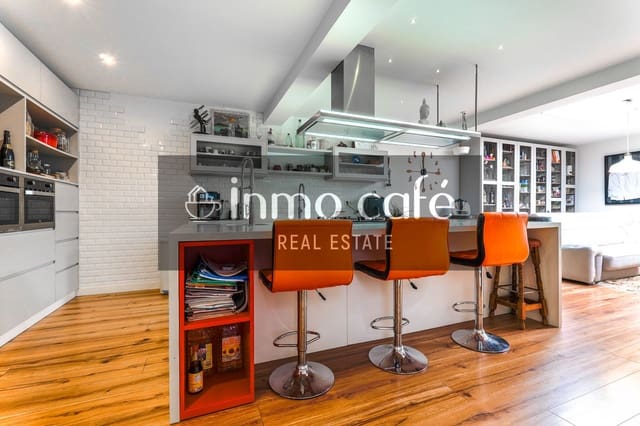 4 slaapkamer Villa te koop in Torre de la Horadada, Pilar de la Horadada met zwembad garage - € 895.000 (Ref: 9825623)
