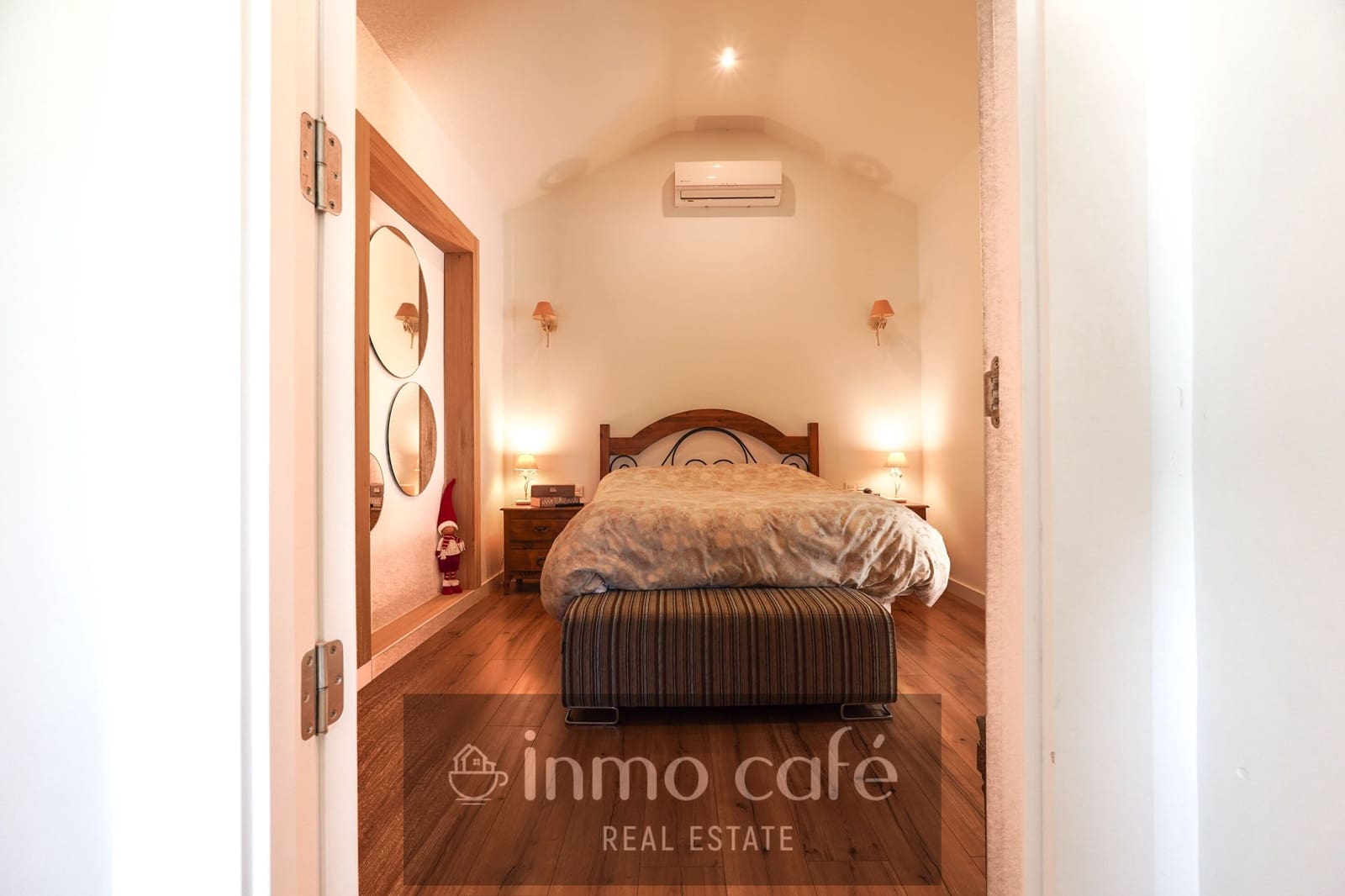 4 quarto Moradia para venda em Torre de la Horadada com piscina garagem - 895 000 € (Ref: 9825623)