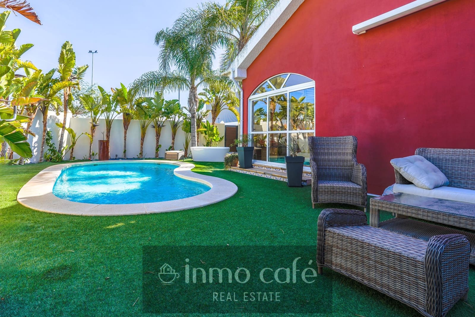 4 quarto Moradia para venda em Torre de la Horadada com piscina garagem - 895 000 € (Ref: 9825623)