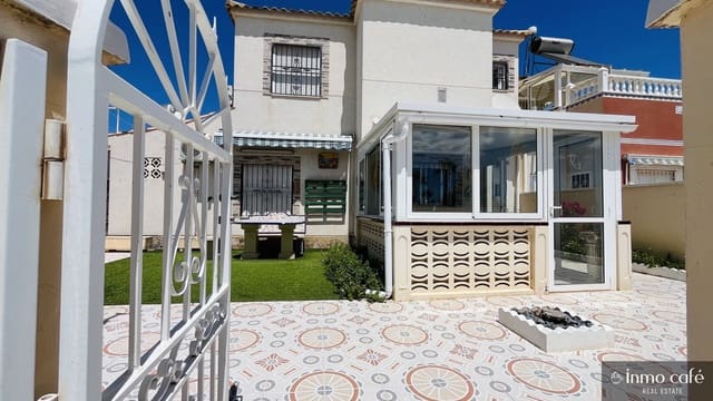 4 soverom Hus til salgs i Orihuela Costa, Orihuela med svømmebasseng garasje - € 280 000 (Ref: 9838471)