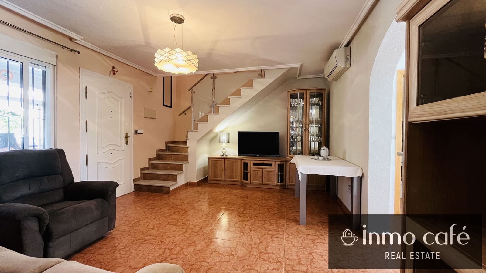 4 bedroom Townhouse for sale in Orihuela Costa with pool garage - € 280,000 (Ref: 9838471)