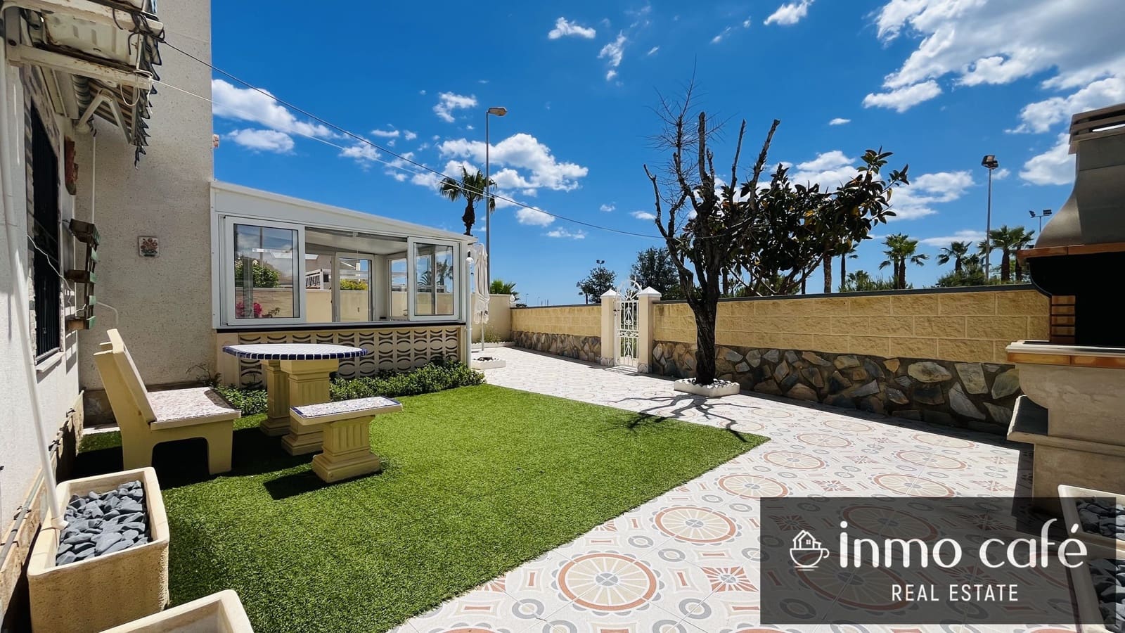 4 bedroom Townhouse for sale in Orihuela Costa with pool garage - € 280,000 (Ref: 9838471)