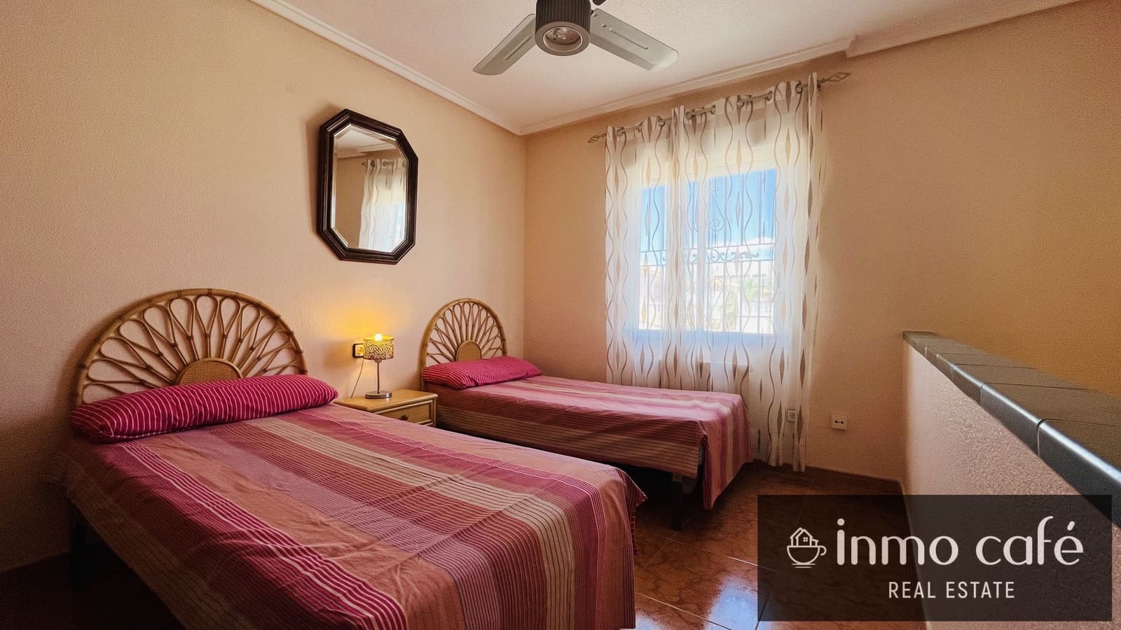 4 bedroom Townhouse for sale in Orihuela Costa with pool garage - € 280,000 (Ref: 9838471)