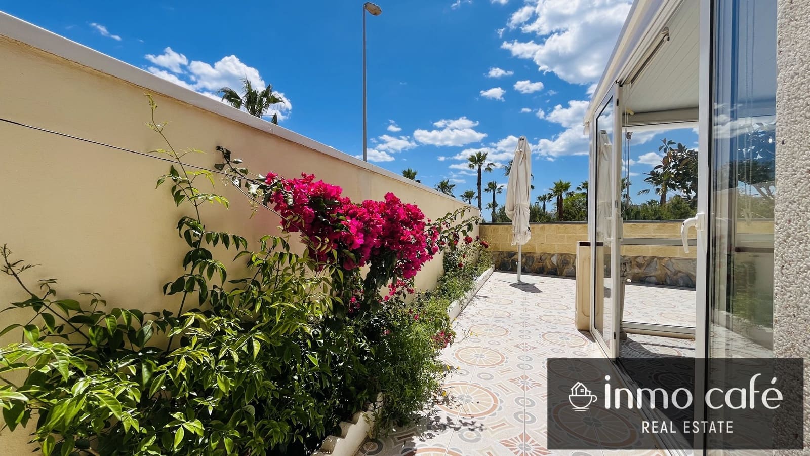 4 bedroom Townhouse for sale in Orihuela Costa with pool garage - € 280,000 (Ref: 9838471)