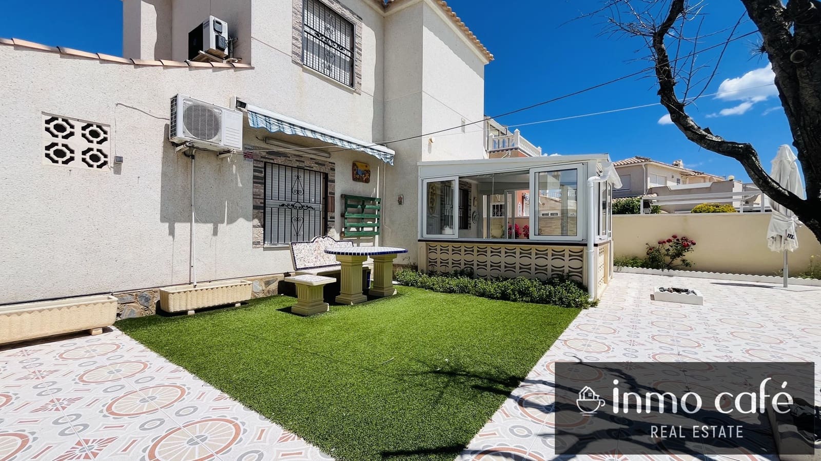 4 bedroom Townhouse for sale in Orihuela Costa with pool garage - € 280,000 (Ref: 9838471)