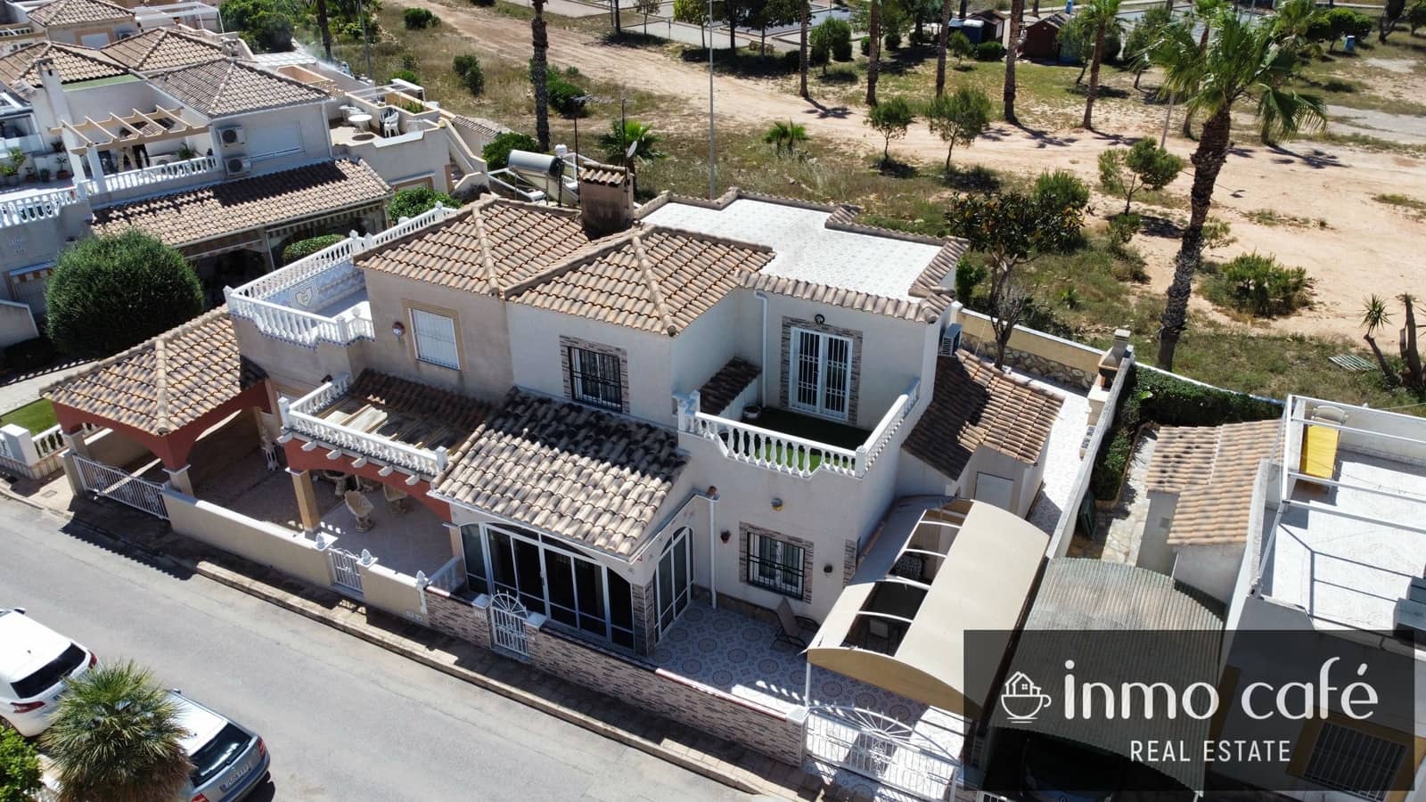 4 bedroom Townhouse for sale in Orihuela Costa with pool garage - € 280,000 (Ref: 9838471)