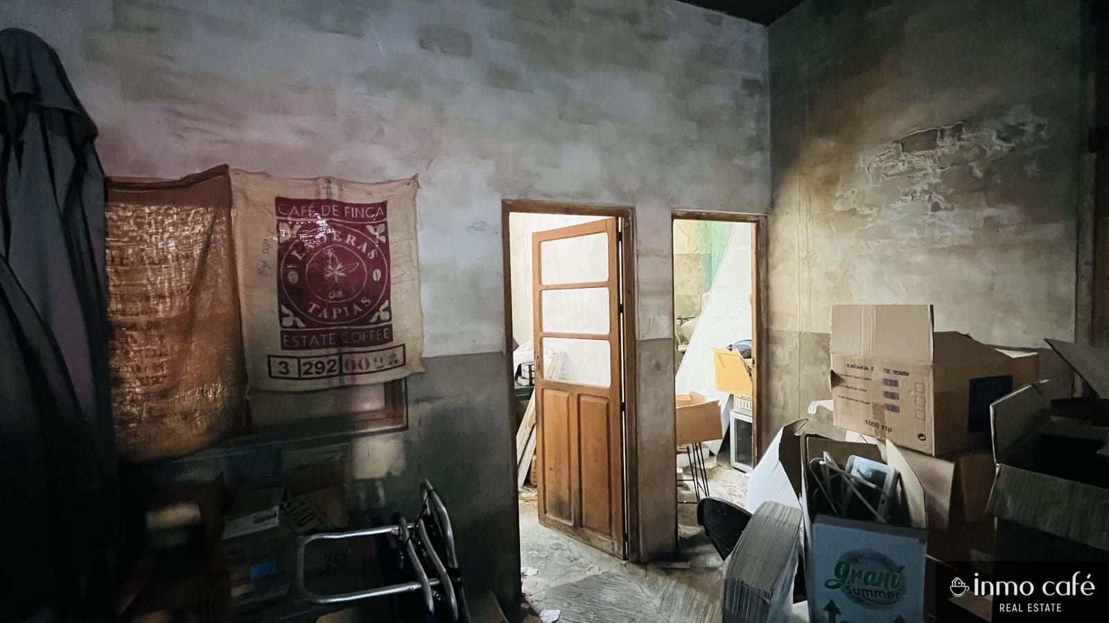 Townhouse for sale in Villena - € 185,000 (Ref: 9844439)