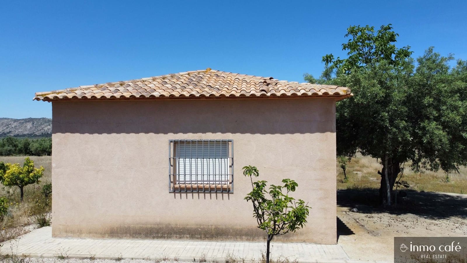 Undeveloped Land for sale in Biar - € 95,000 (Ref: 9844786)