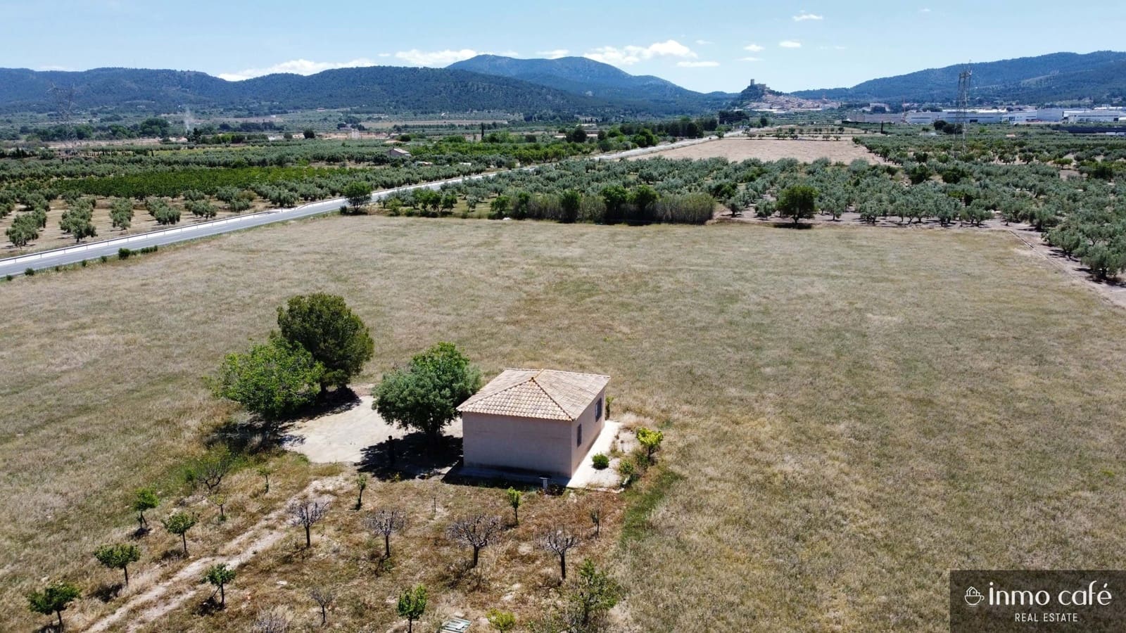 Undeveloped Land for sale in Biar - € 95,000 (Ref: 9844786)
