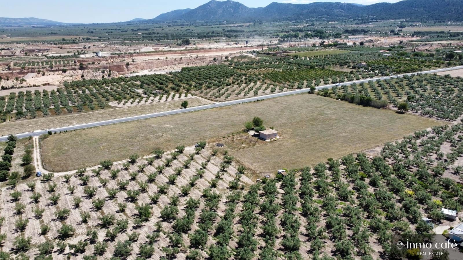 Undeveloped Land for sale in Biar - € 95,000 (Ref: 9844786)