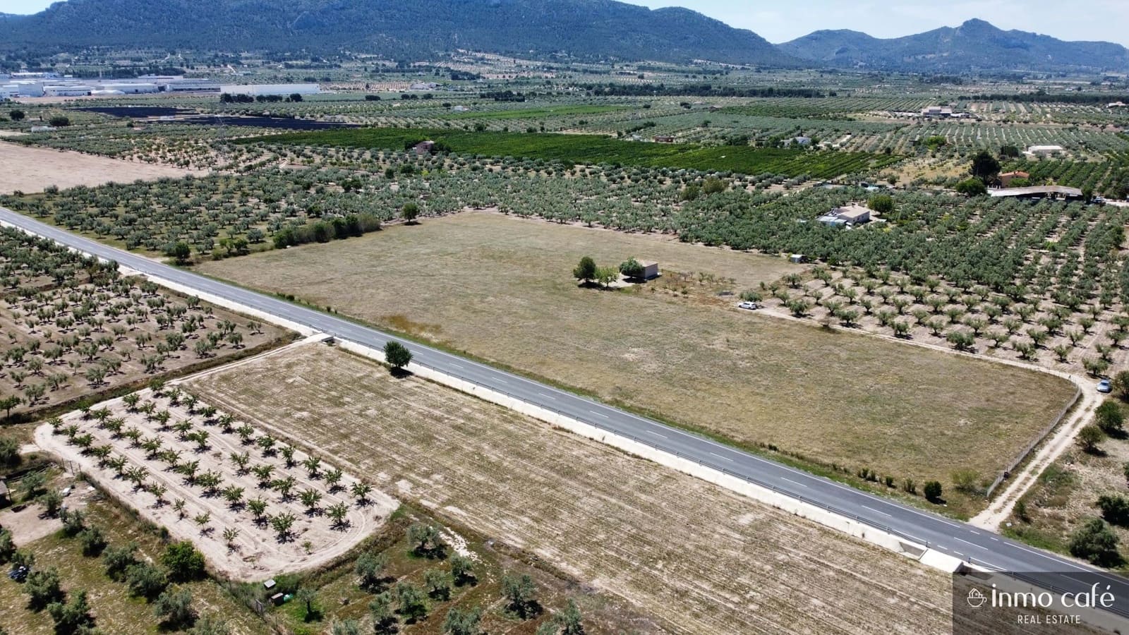 Undeveloped Land for sale in Biar - € 95,000 (Ref: 9844786)