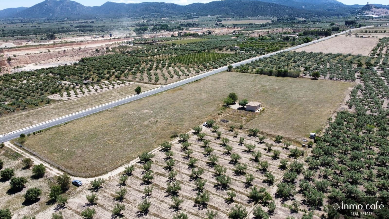 Undeveloped Land for sale in Biar - € 95,000 (Ref: 9844786)