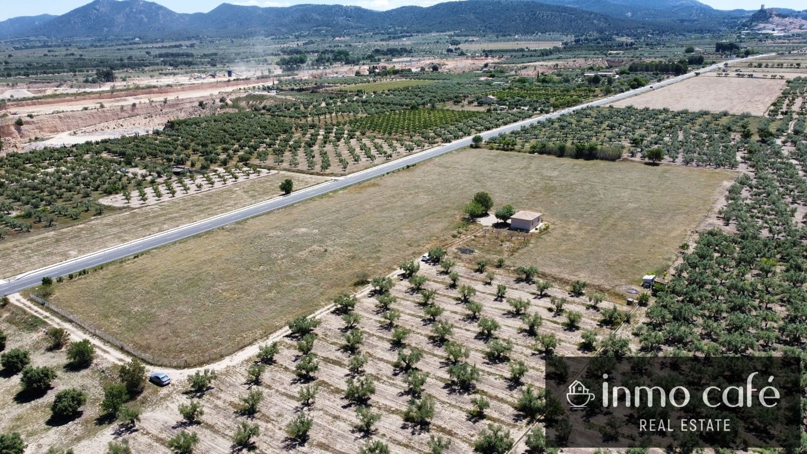 Mark till salu i Biar - 95 000 € (Ref: 9844786)