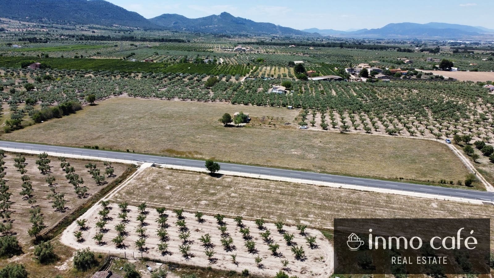 Mark till salu i Biar - 95 000 € (Ref: 9844786)