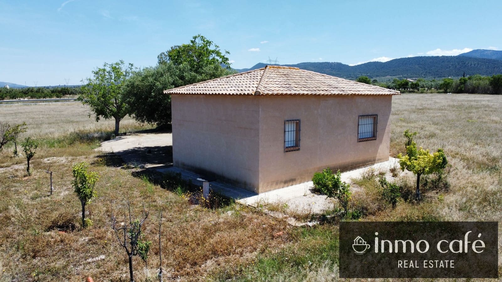 Mark till salu i Biar - 95 000 € (Ref: 9844786)