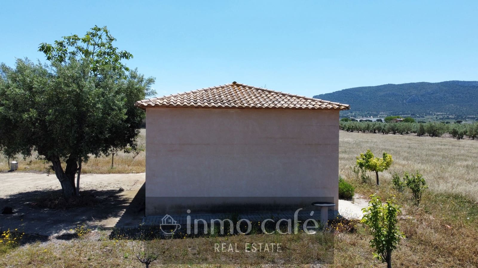 Mark till salu i Biar - 95 000 € (Ref: 9844786)