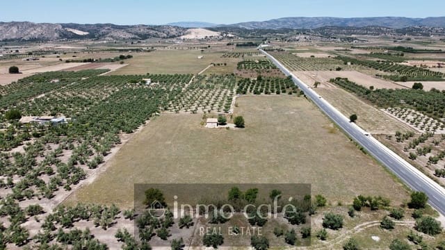 Ubebygd land til salgs i Biar - € 95 000 (Ref: 9844786)