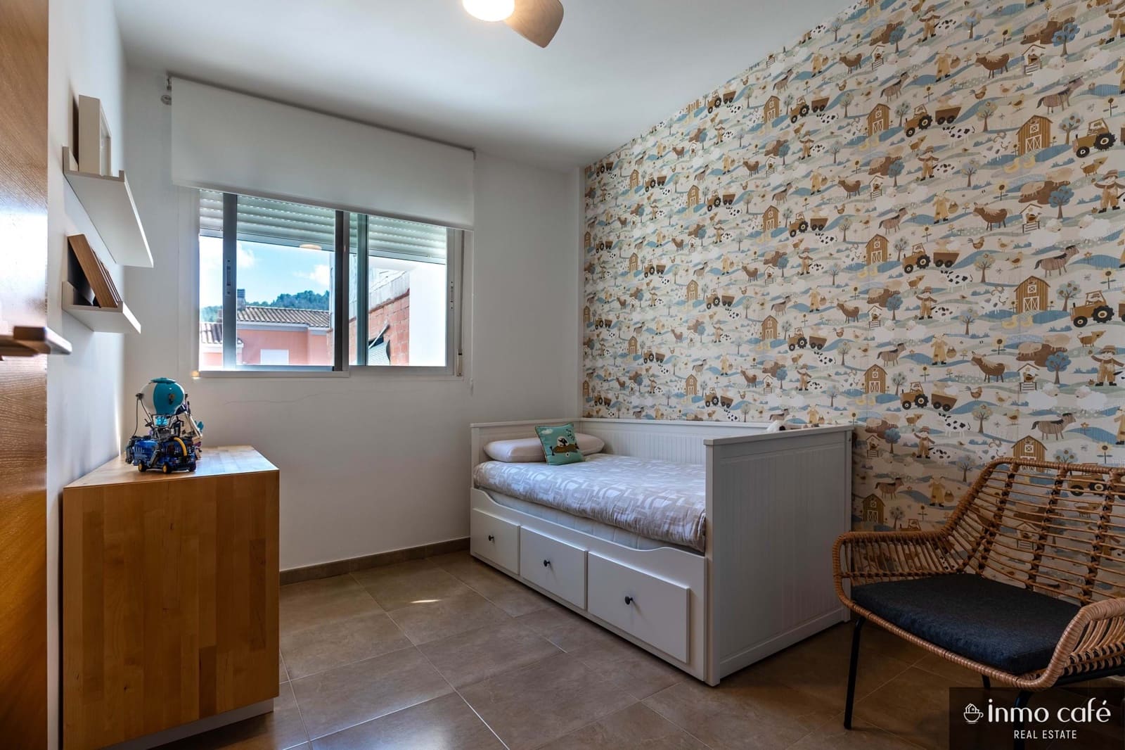 3 bedroom Townhouse for sale in Sellent with garage - € 180,000 (Ref: 9848187)
