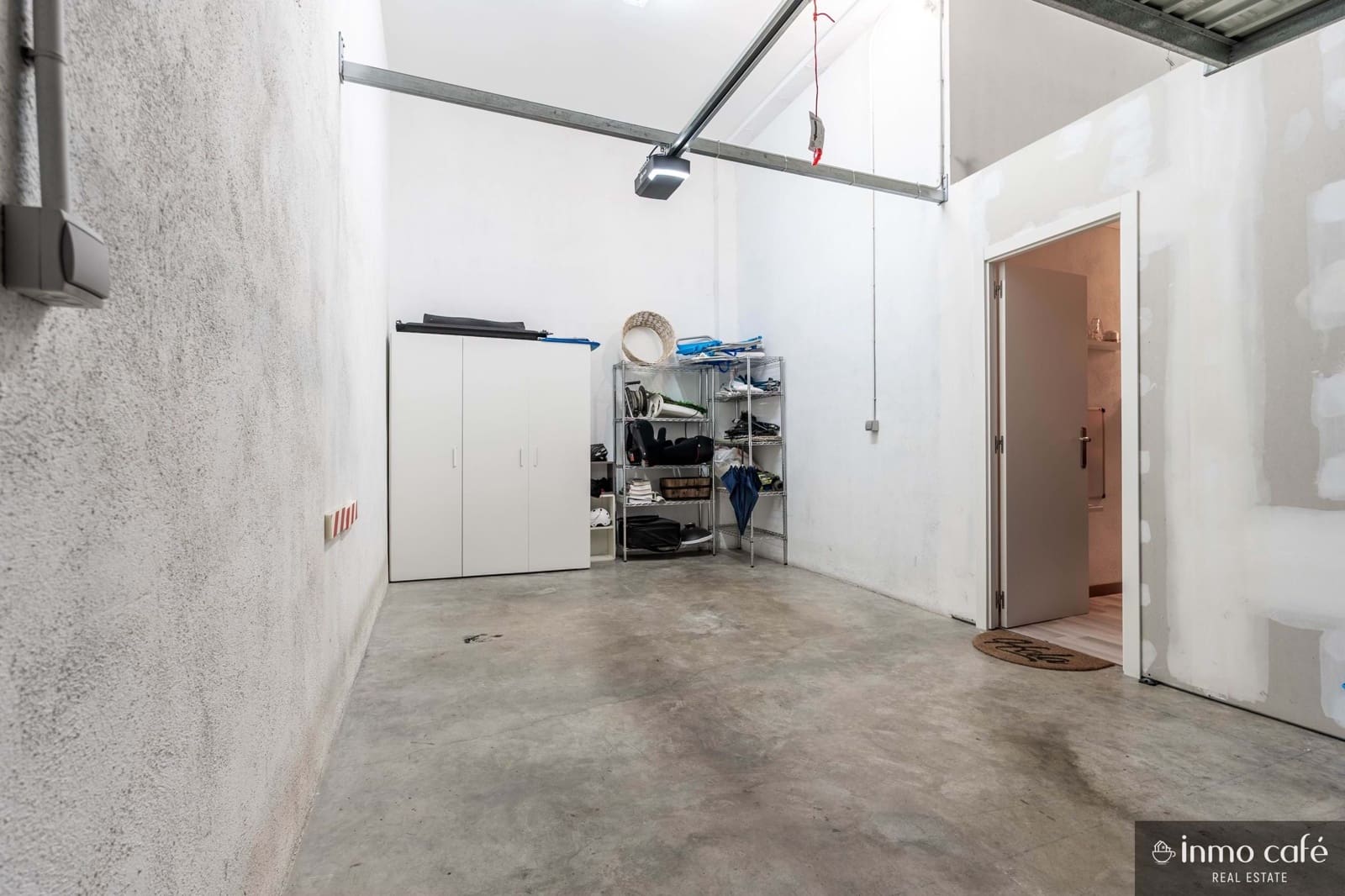 3 bedroom Townhouse for sale in Sellent with garage - € 180,000 (Ref: 9848187)