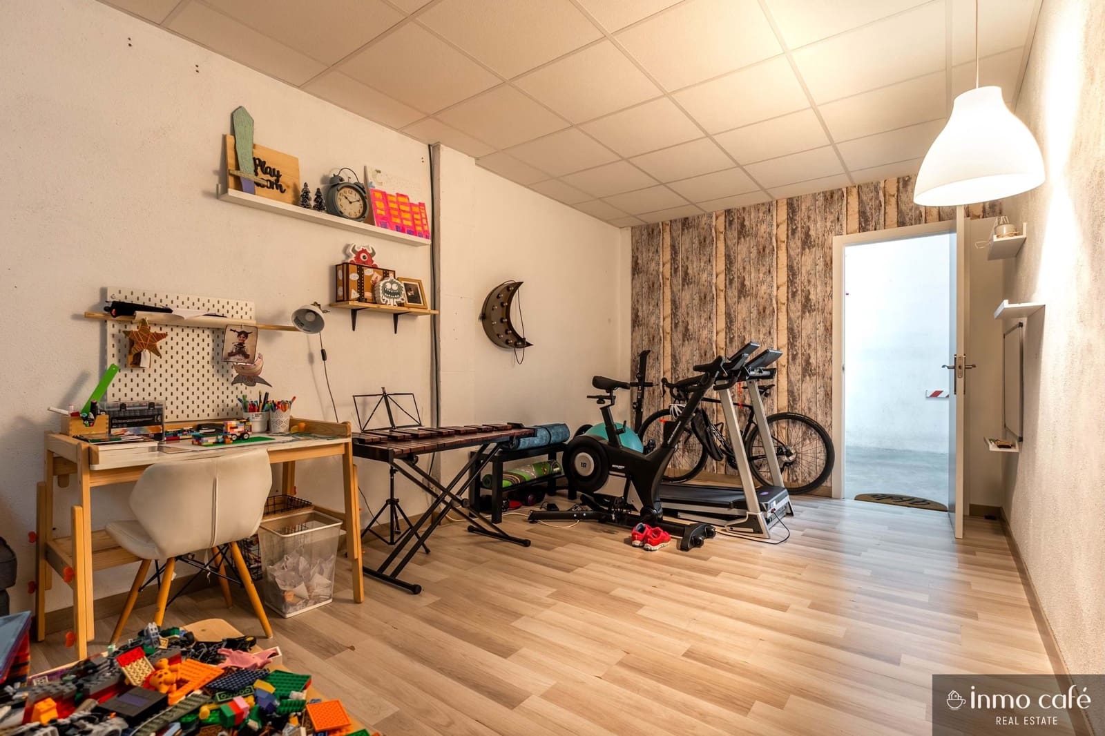 3 bedroom Townhouse for sale in Sellent with garage - € 180,000 (Ref: 9848187)