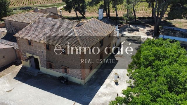4 bedroom Finca/Country House for sale in Fontanars dels Alforins - € 2,200,000 (Ref: 9866173)