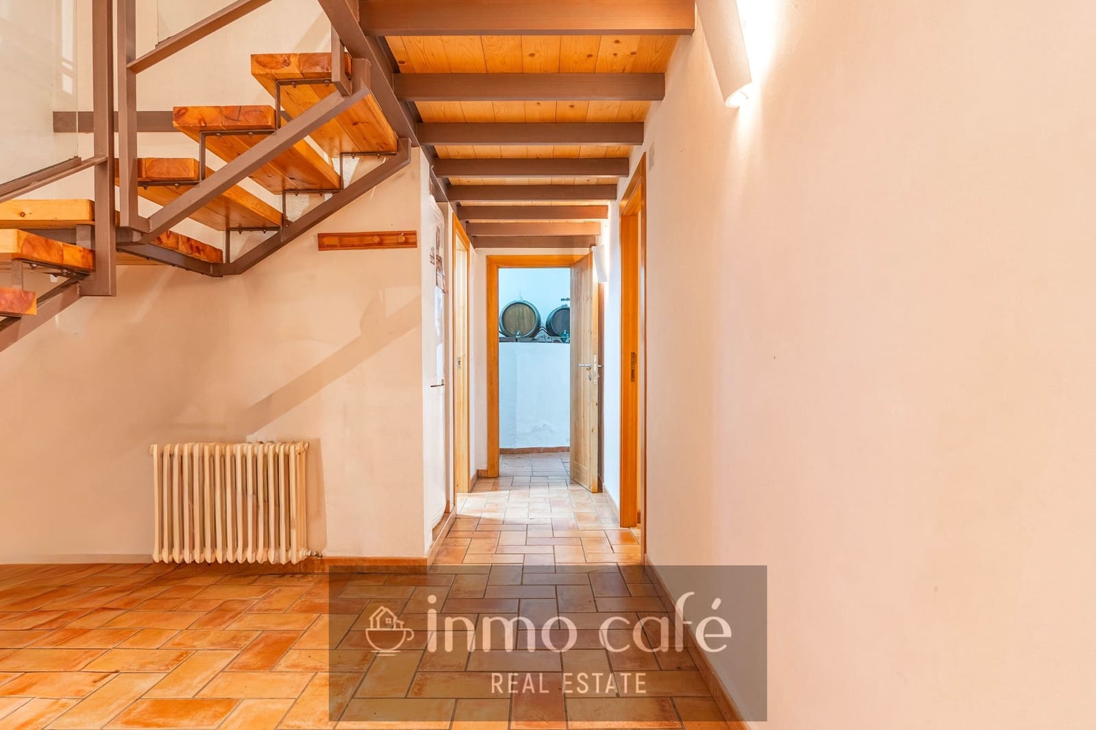 4 bedroom Finca/Country House for sale in Fontanars dels Alforins - € 2,200,000 (Ref: 9866173)