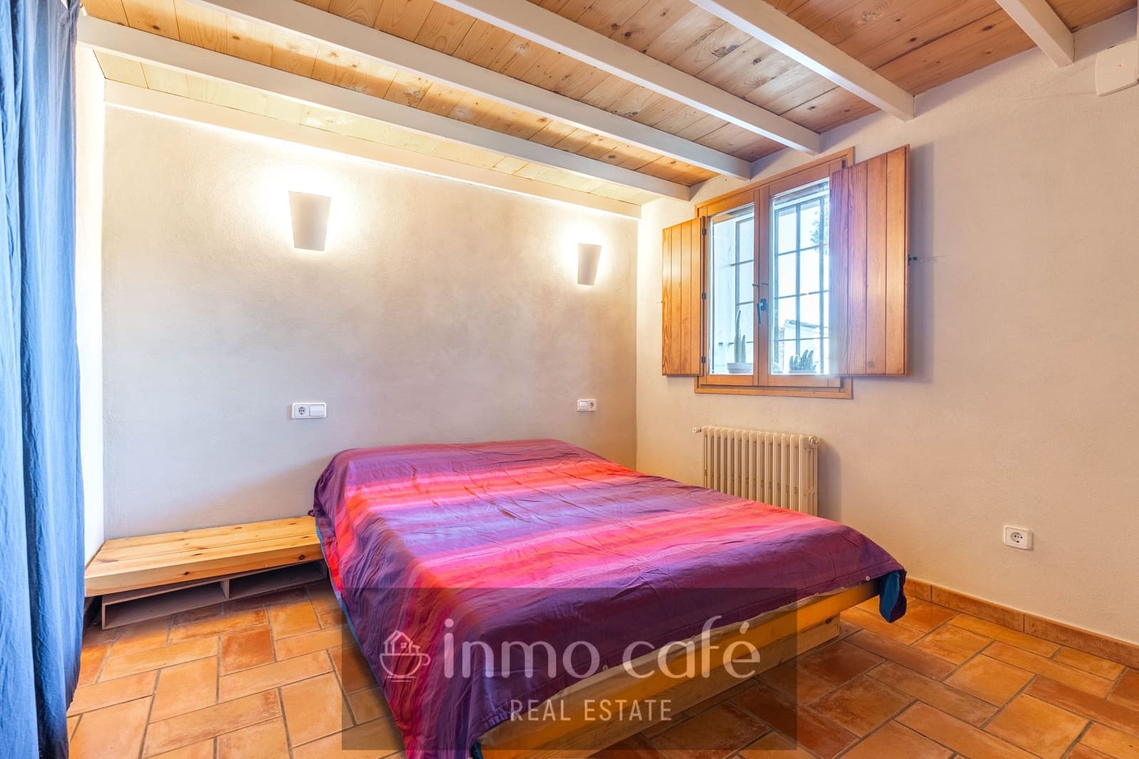 4 bedroom Finca/Country House for sale in Fontanars dels Alforins - € 2,200,000 (Ref: 9866173)