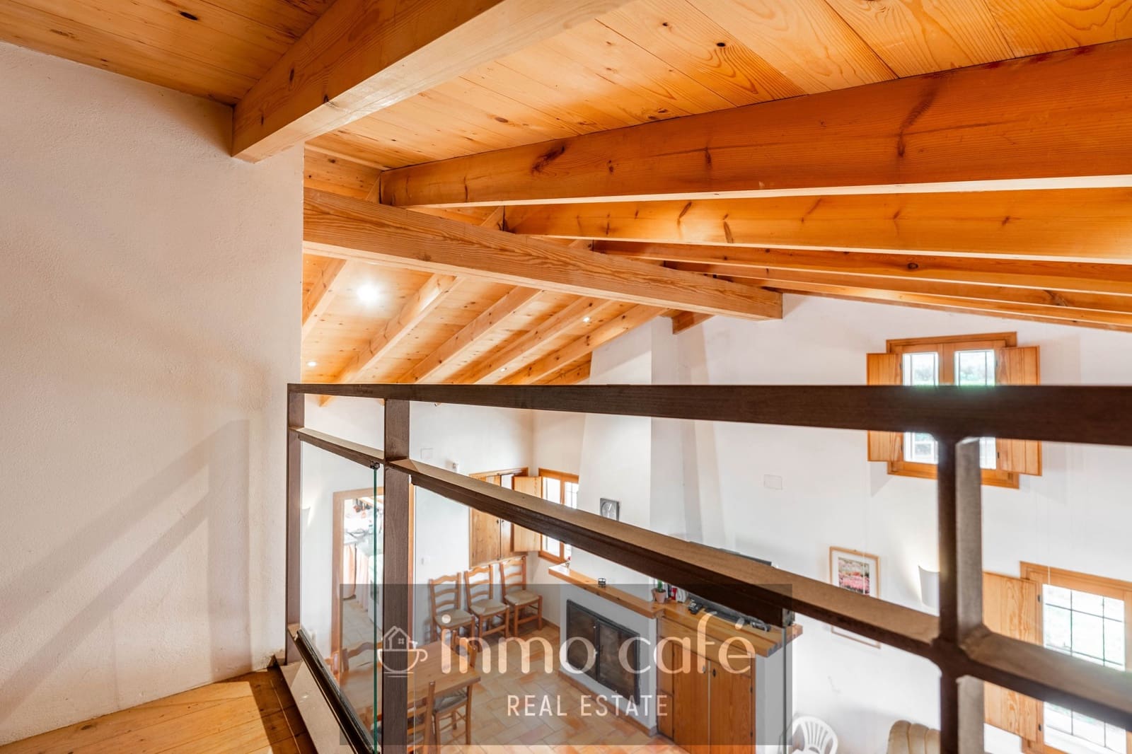 4 bedroom Finca/Country House for sale in Fontanars dels Alforins - € 2,200,000 (Ref: 9866173)