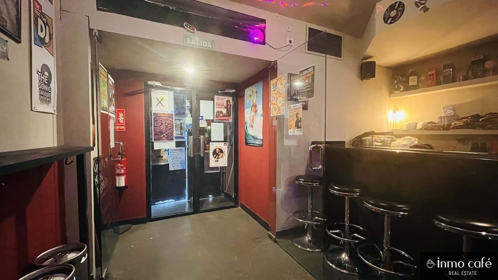 Commercieel te koop in Alicante stad - € 110.000 (Ref: 9867273)