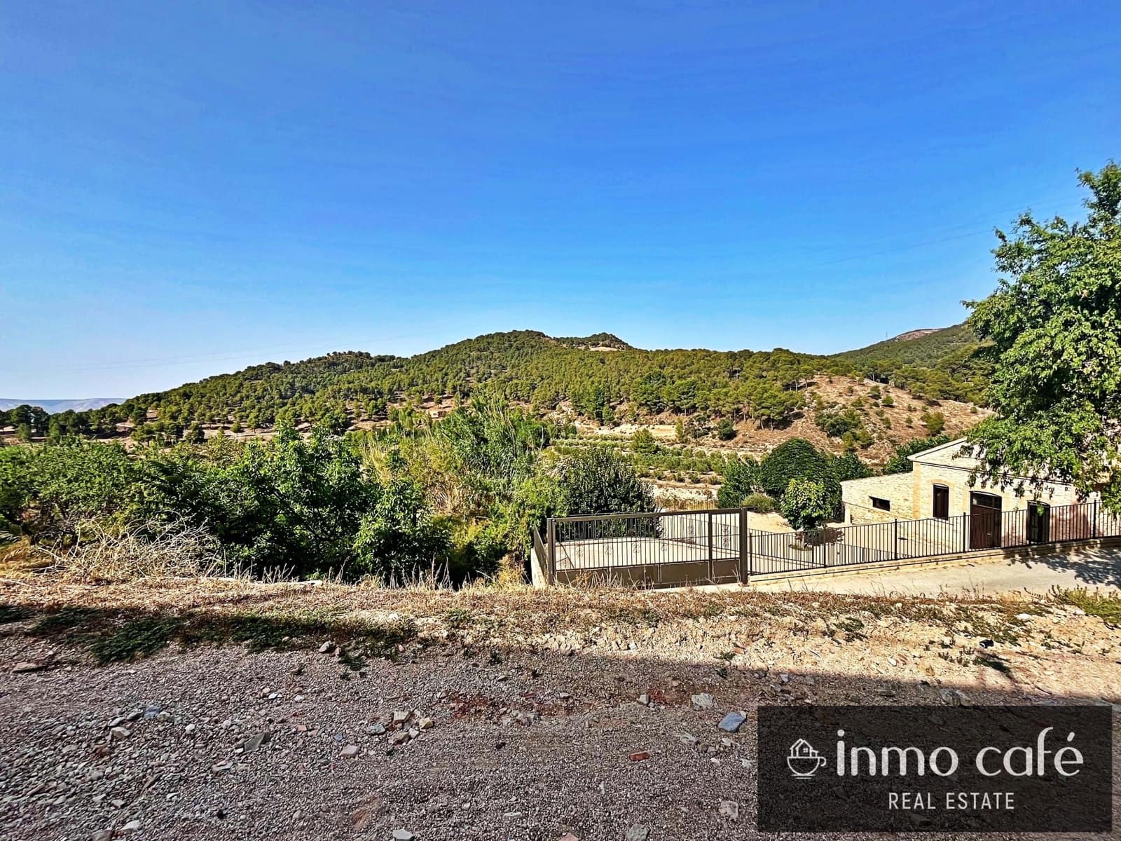 1 bedroom Townhouse for sale in Biar - € 75,000 (Ref: 9893154)