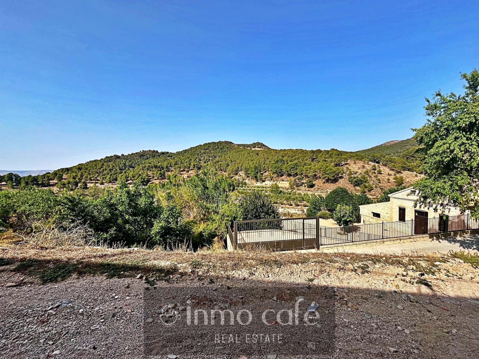1 bedroom Townhouse for sale in Biar - € 75,000 (Ref: 9893154)