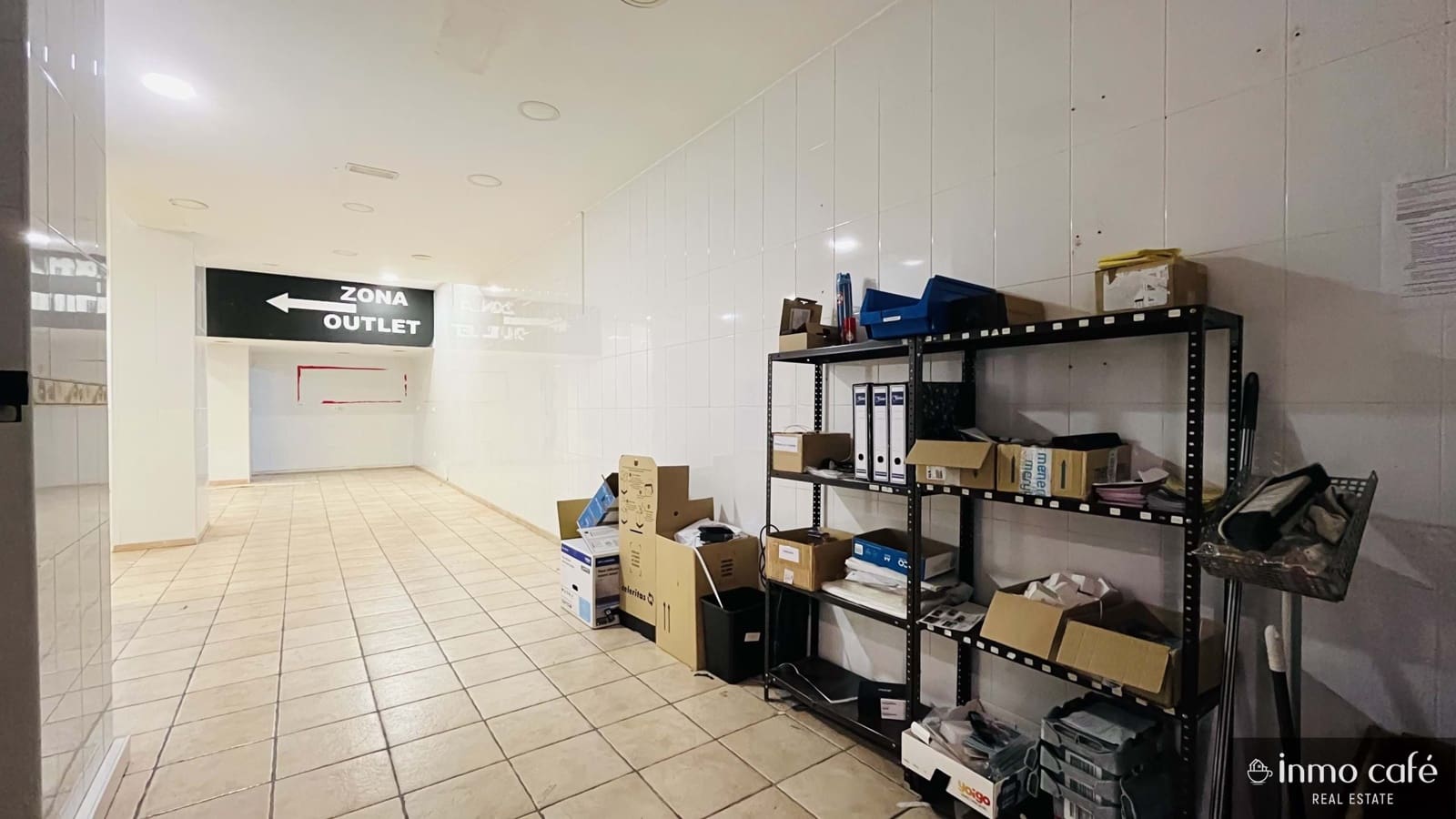 Local Commercial à louer à Villena - 1 500 € (Ref: 9898569)