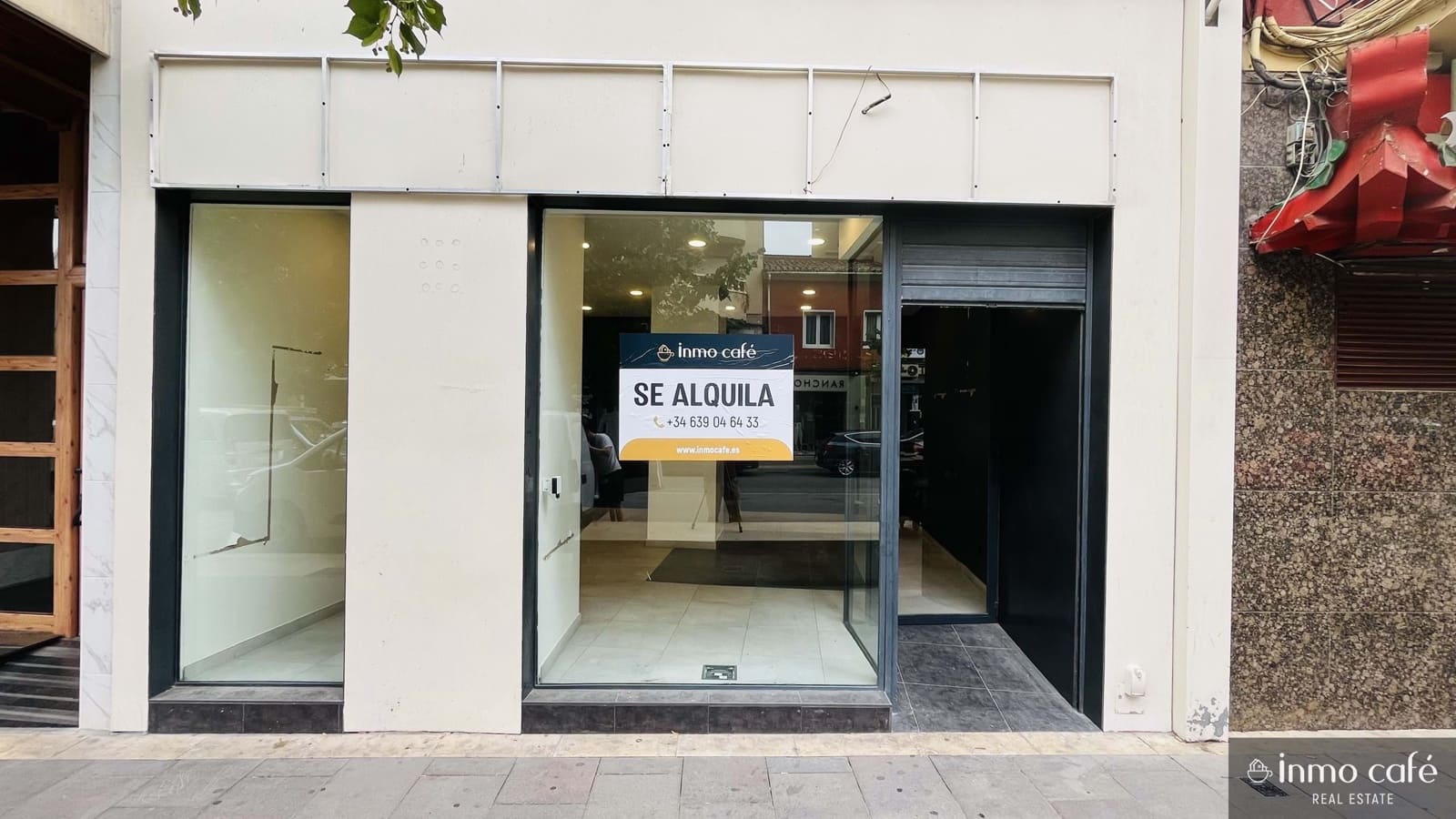 Local Commercial à louer à Villena - 1 500 € (Ref: 9898569)