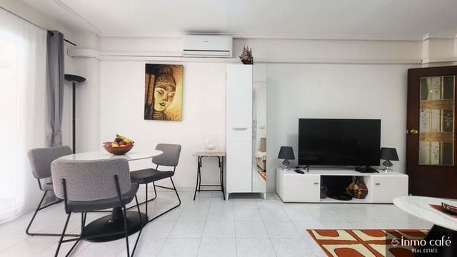 Apartamento de 1 habitación en Torrevieja en venta con piscina - 127.000 € (Ref: 9914019)