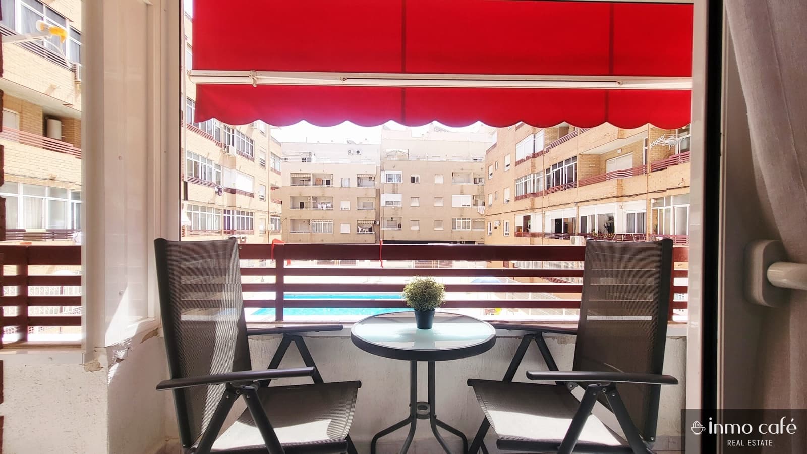 1 soverom Leilighet til salgs i Torrevieja med svømmebasseng - € 127 000 (Ref: 9914019)