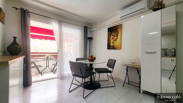 Apartamento de 1 habitación en Torrevieja en venta con piscina - 127.000 € (Ref: 9914019)