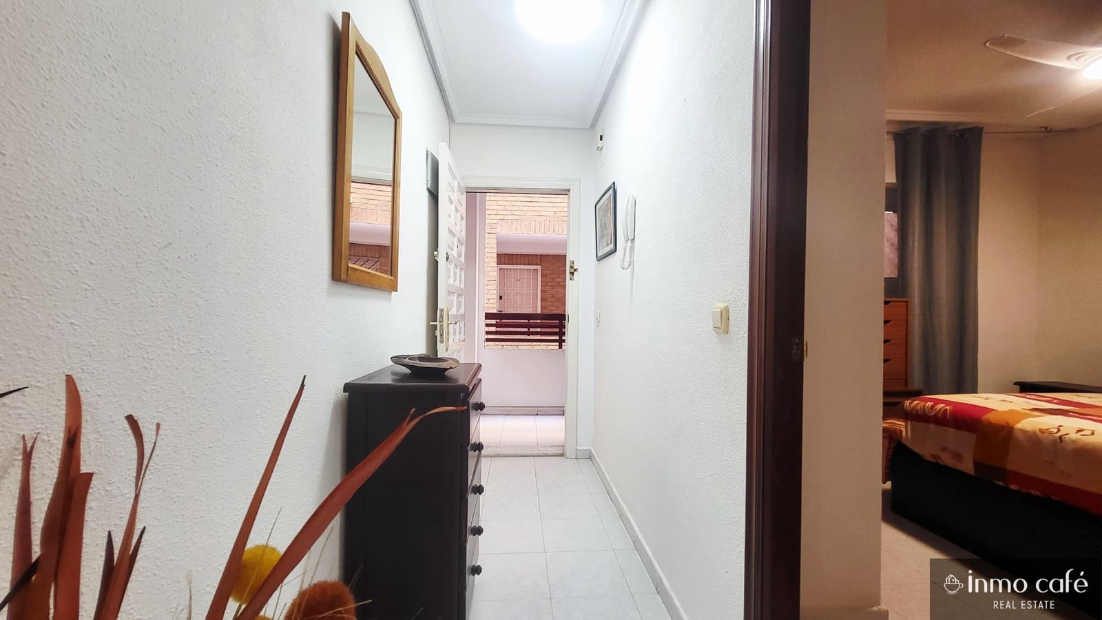 1 soverom Leilighet til salgs i Torrevieja med svømmebasseng - € 127 000 (Ref: 9914019)