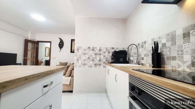 Apartamento de 1 habitación en Torrevieja en venta con piscina - 127.000 € (Ref: 9914019)